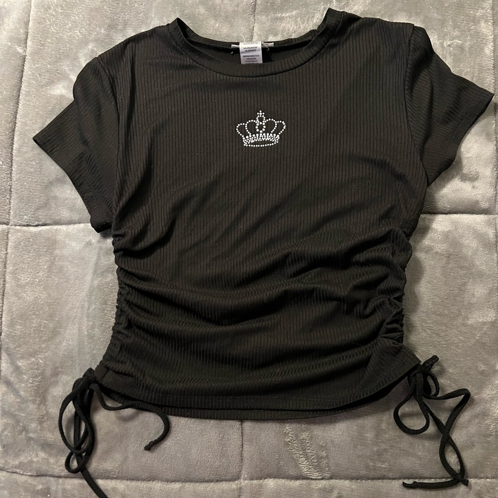 EUC, Juniors Size Medium Perfectly Imperfect Top, M